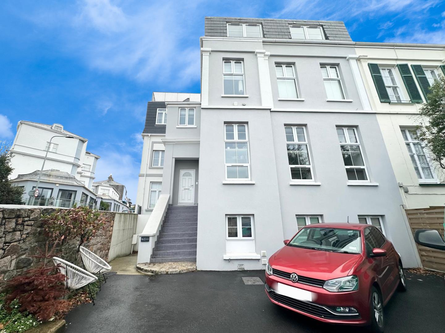 Flat 3, Buckingham Apartments, 15 Queens Avenue, St Helier